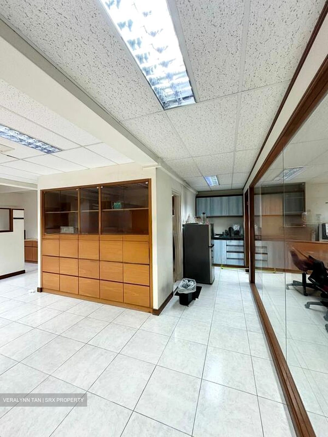 Textile Centre (D7), Office #565795401